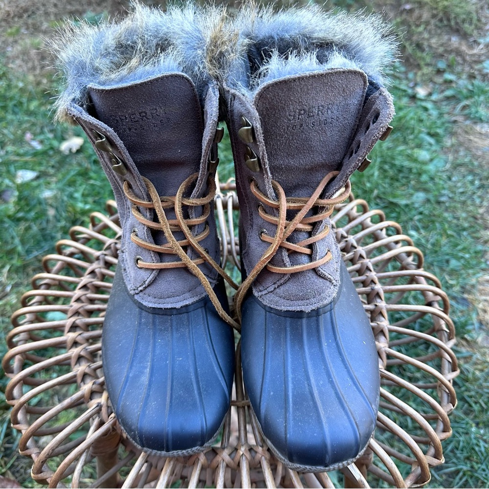 Sperry topsider duck boots